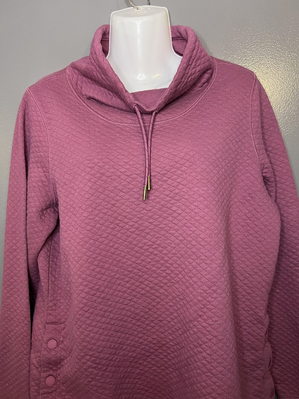 L.L. Bean Sweater Womens Medium Pink Quilted Cowl Neck Side Snap Pullover